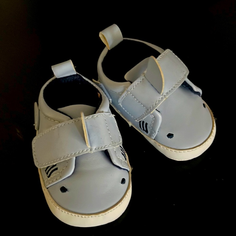 New born soft bottoms baby shark